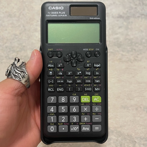 EUC Casio fix-300ESPLUS2 2nd Edition Standard Scientific Calculator In Black - Picture 4 of 8